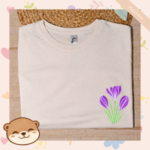 Krókusz mintás női póló, tavaszi virágos minta - ruha & divat - női ruha - póló, felső - Meska.hu