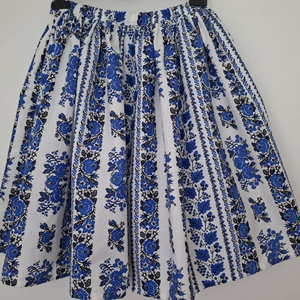 Extra pörgős néptánc szoknya - Néptáncos szoknya 50 cm, Ruha & Divat, Babaruha & Gyerekruha, Szoknya, Varrás, MESKA