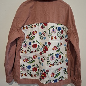 Kalocsai mintás női farmerkabát - Egyedi matyó mintás farmerdzseki M/L - ruha & divat - női ruha - kabát - Meska.hu