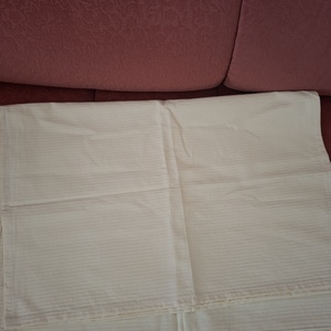 KIÁRUSÍTÁS Damaszt konyharuha, Otthon & Életmód, Konyhafelszerelés, tálalás, Konyhai textil, Konyharuha & Törlőkendő, Varrás, MESKA