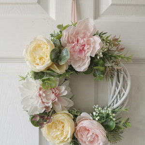 Tavaszi kopogtató, Otthon & Életmód, Dekoráció, Ajtó- és ablak dekoráció, Ajtódísz & Kopogtató, Virágkötés, MESKA