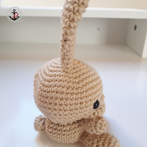 Horgolt kisnyuszi - amigurumi ülő nyuszi - játék & sport - plüssállat & játékfigura - nyuszi - Meska.hu