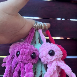 Horgolt polip kulcstartók , Játék & Sport, Plüssállat & Játékfigura, Polip, Horgolás, Varrás, MESKA