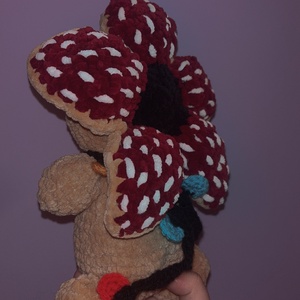 Demogorgon - játék & sport - plüssállat & játékfigura - szörnyike - Meska.hu