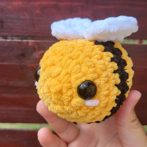 M�hecske plüss - Meska.hu