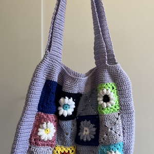granny-square stílusú horgolt  szatyor  - táska & tok - bevásárlás & shopper táska - shopper, textiltáska, szatyor - Meska.hu
