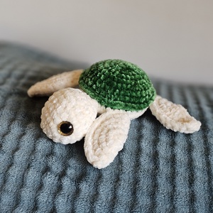 Horgolt Zsenília Teknős � Puha Amigurumi Tengeri Teknősbéka Plüss - játék & sport - plüssállat & játékfigura - teknős - Meska.hu