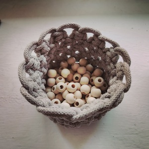 Makrame tároló kosár  - otthon & életmód - tárolás & rendszerezés - íróasztali tároló - Meska.hu