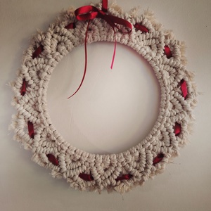 Téli ajtódísz , Karácsony, Karácsonyi lakásdekoráció, Karácsonyi ajtódíszek, Csomózás, MESKA