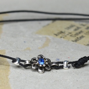 Nefelejcs - kék köves egyszál karkötő ezüst virággal -  - Meska.hu