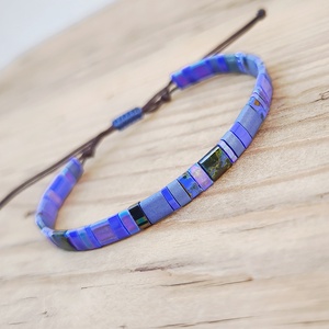 Selymes üveggyöngy karkötő - indigó - ékszer - karkötő - gyöngyös karkötő - Meska.hu Selymes üveggyöngy karkötő - indigó - ékszer - karkötő - gyöngyös karkötő - Meska.hu