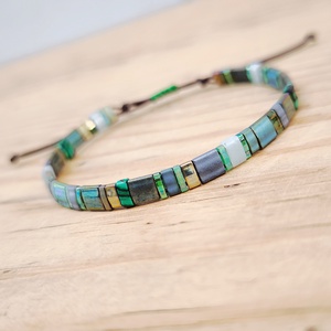 Selymes üveggyöngy karkötő - zöld - Meska.hu