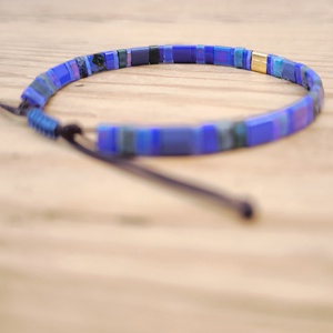 Selymes üveggyöngy karkötő - indigó - ékszer - karkötő - gyöngyös karkötő - Meska.hu Selymes üveggyöngy karkötő - indigó - ékszer - karkötő - gyöngyös karkötő - Meska.hu