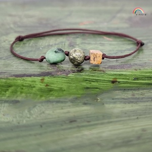 Ásvány egyszál karkötő, Ékszer, Karkötő, Karkötő medállal, Ékszerkészítés, Gyöngyfűzés, gyöngyhímzés, MESKA