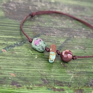 Ásvány egyszál karkötő - ékszer - karkötő - karkötő medállal - Meska.hu