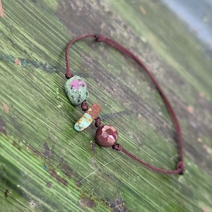 Ásvány egyszál karkötő - ékszer - karkötő - karkötő medállal - Meska.hu