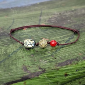 Buddha egyszál karkötő - ékszer - karkötő - karkötő medállal - Meska.hu