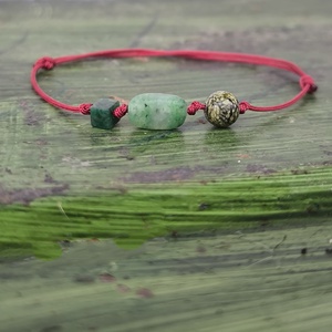 Ásvány egyszál karkötő, Ékszer, Karkötő, Karkötő medállal, Ékszerkészítés, Gyöngyfűzés, gyöngyhímzés, MESKA