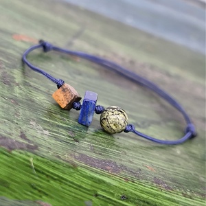 Ásvány egyszál karkötő - ékszer - karkötő - karkötő medállal - Meska.hu