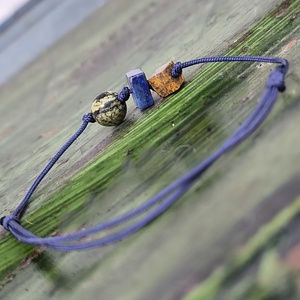 Ásvány egyszál karkötő - ékszer - karkötő - karkötő medállal - Meska.hu