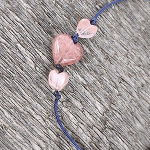 Szívecském egyszál karkötő - ékszer - karkötő - karkötő medállal - Meska.hu