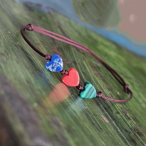 Szívecskés egyszál karkötő - Meska.hu