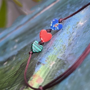 Szívecskés egyszál karkötő - ékszer - karkötő - karkötő medállal - Meska.hu