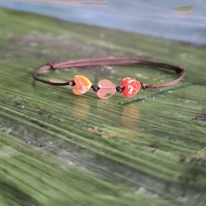 Szívecskés egyszál karkötő - Meska.hu