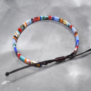 Selymes üveggyöngy karkötő - színes - ékszer - karkötő - gyöngyös karkötő - Meska.hu