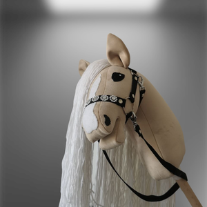 Hobby Horse  Princess kötőfékkel kantárral. - Meska.hu