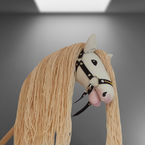 Hobby Horse  Cremello kötőfékkel kantárral. - játék & sport - sport és kikapcsolódás - lovaglás - Meska.hu