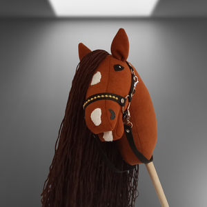 Hobby Horse  Chestnut kötőfékkel kantárral. - Meska.hu