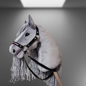 Hobby Horse Silver2  kötőfékkel kantárral. - Meska.hu