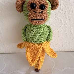 Horgolt chimapnzini bananini - Meska.hu