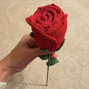 Anyák napi horgolt rózsa - kellékek & szerszámok - dekorációs kellékek - virágfej - Meska.hu