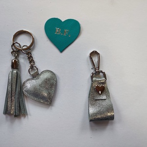 Bőr táska dísz  - táska & tok - kulcstartó & táskadísz - táskadísz - Meska.hu