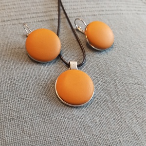 Mustársárga bőr gomb fülbevaló és nyaklánc  - ékszer - fülbevaló - lógós kerek fülbevaló - Meska.hu Mustársárga bőr gomb fülbevaló és nyaklánc  - ékszer - fülbevaló - lógós kerek fülbevaló - Meska.hu