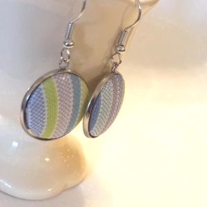 Pasztell csíkos fülbevaló - ékszer - fülbevaló - lógós kerek fülbevaló - Meska.hu