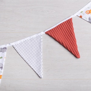 Zászlófüzér / Girland gyerekszobába - szafari (téglavörös) - otthon & életmód - babaszoba, gyerekszoba - babaszoba dekoráció - Meska.hu