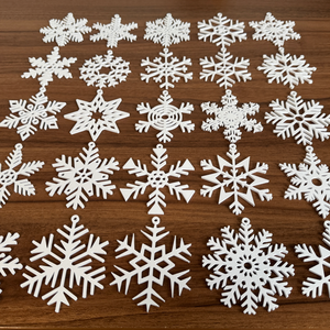 25 darabos Hópehely karácsonyfadíszek  - karácsony - karácsonyi lakásdekoráció - karácsonyi lakásdíszek - Meska.hu