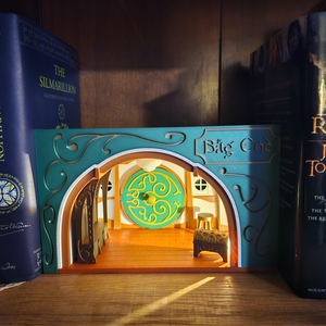 Gyűrűk Ura Világító Könyvszobor és könyvtámasz, Otthon & Életmód, Dekoráció, Asztal és polc dekoráció, Könyvtámasz, Mindenmás, MESKA