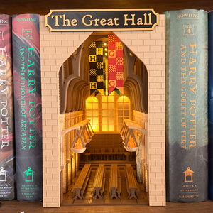 Harry Potter � Hogwarts Great Hall világító könyvtámasz  3D dioráma dekoráció - Meska.hu