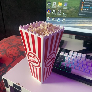 Mozis Popcorntartó saját névvel. - otthon & életmód - dekoráció - asztal és polc dekoráció - dekorációs tál, tartó - Meska.hu