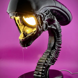 Alien Xenomorph lámpa � Sci-Fi hangulatvilágítás - Meska.hu