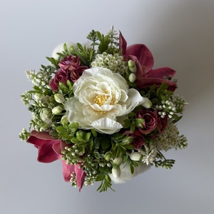 Tavaszi asztaldísz magnóliával és gyapotvirággal - otthon & életmód - dekoráció - asztal és polc dekoráció - asztaldísz - Meska.hu