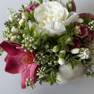 Tavaszi asztaldísz magnóliával és gyapotvirággal - otthon & életmód - dekoráció - asztal és polc dekoráció - asztaldísz - Meska.hu