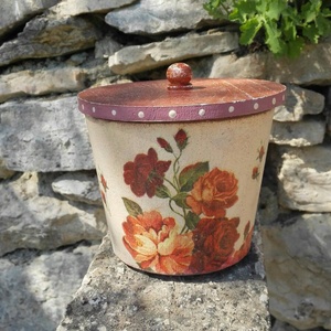  Vintage rózsás cukortartó/kávétartó/keksz tartó, Otthon & Életmód, Konyhafelszerelés, tálalás, Konyhai tárolás, Tea & Kávé tárolás, Decoupage, transzfer és szalvétatechnika, Festett tárgyak, MESKA