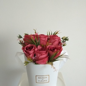 Virágbox /asztaldísz fehér dobozban vintage mályva selyem virágokkal - esküvő - emlék & ajándék - szülőköszöntő ajándék - Meska.hu