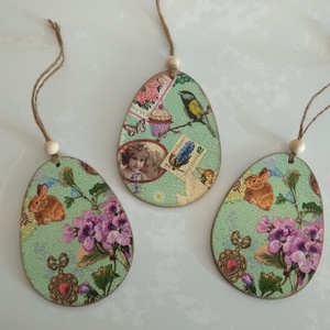 Felakasztható lapos húsvéti fa tojás / asztaldekoráció, Otthon & Életmód, Dekoráció, Fali és függő dekoráció, Függődísz, Decoupage, transzfer és szalvétatechnika, Festett tárgyak, MESKA