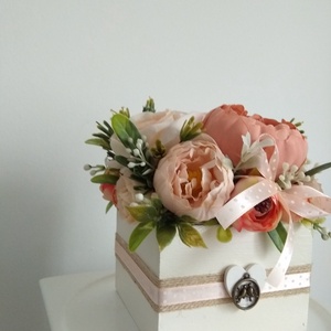 Virágbox / asztaldísz fa dobozban vintage bézs-barack árnyalatokkal  - otthon & életmód - dekoráció - Meska.hu